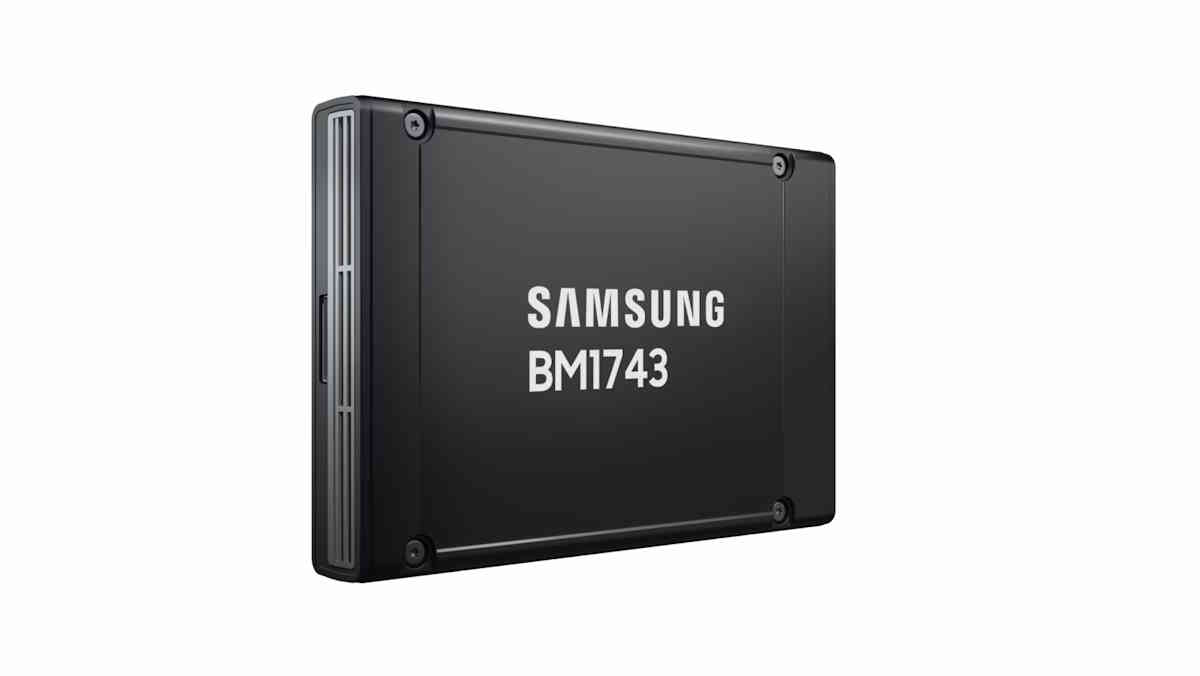 مشخصات اولین SSD سامسونگ PM1743 با ظرفیت 61.44 ترابایت