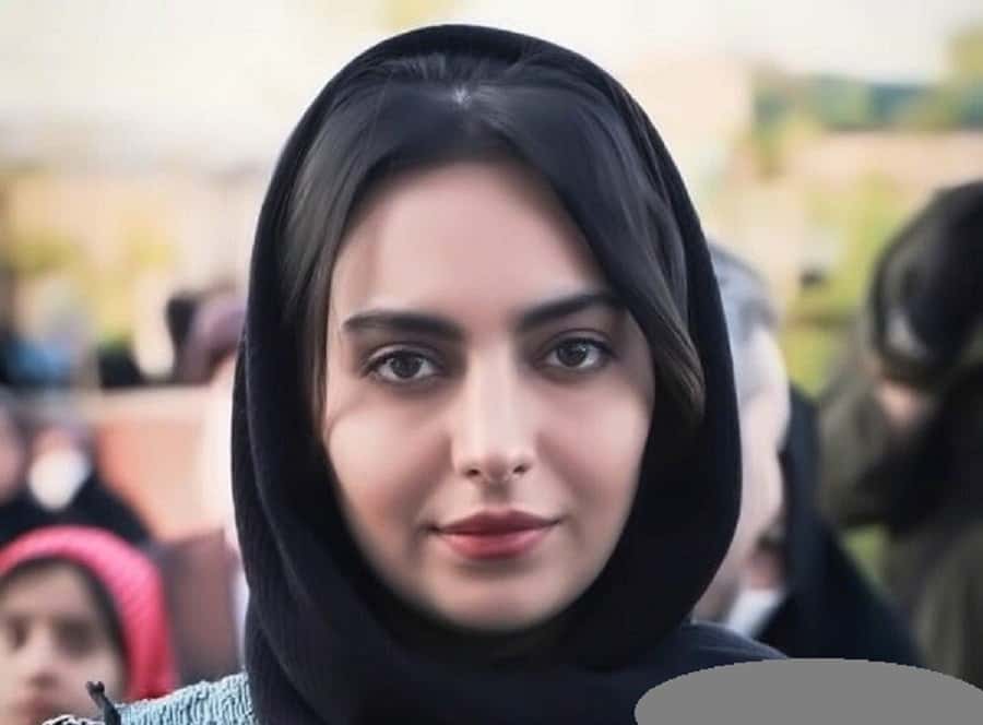 بیوگرافی بازیگران سریال غریبه