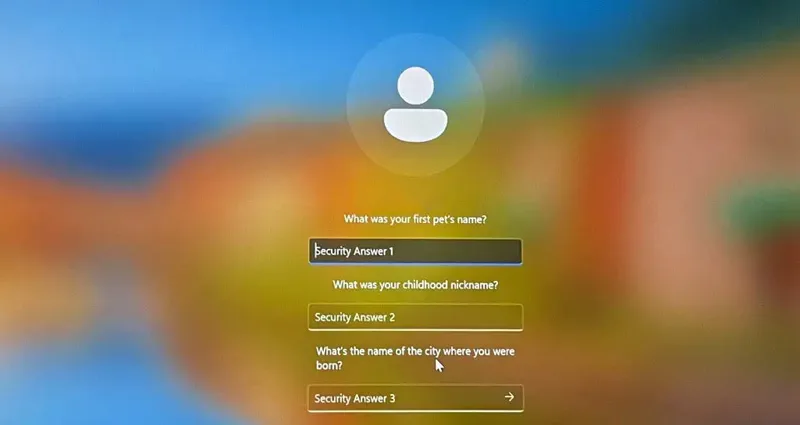 ارور The referenced account is currently locked out