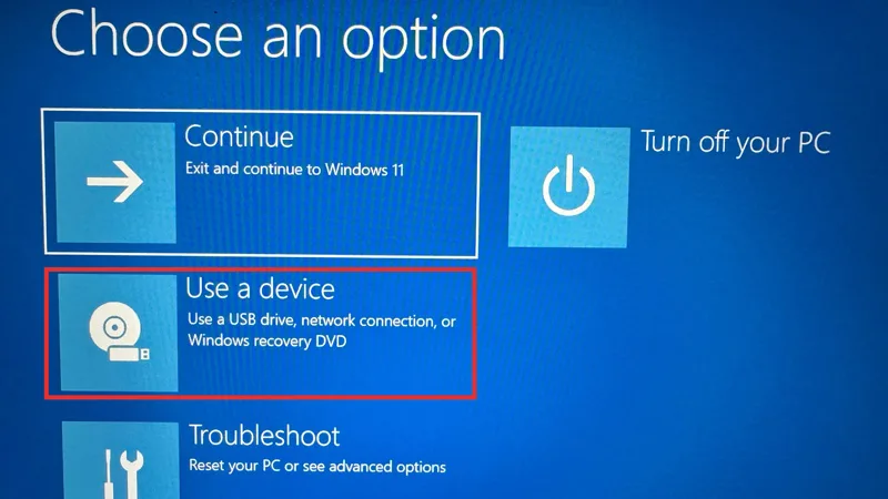 انتخاب دستگاه در Windows Recovery Environment