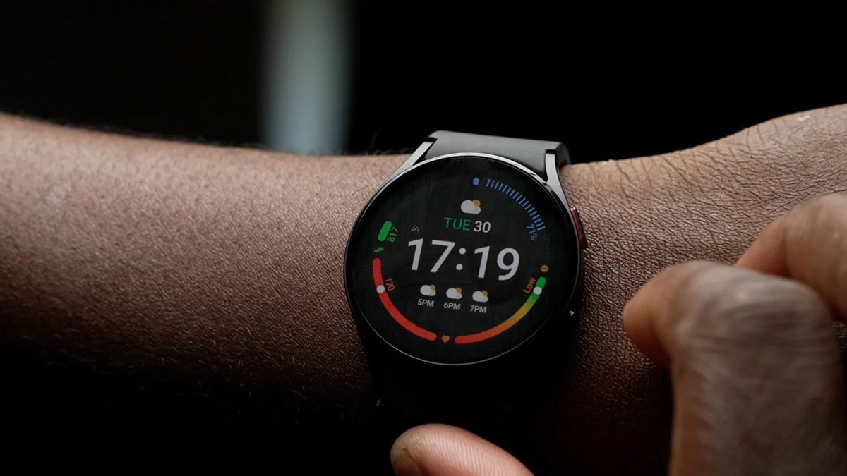 این ساعت‌های گلکسی واچ آپدیت One UI 6 Watch را دریافت می‌کنند