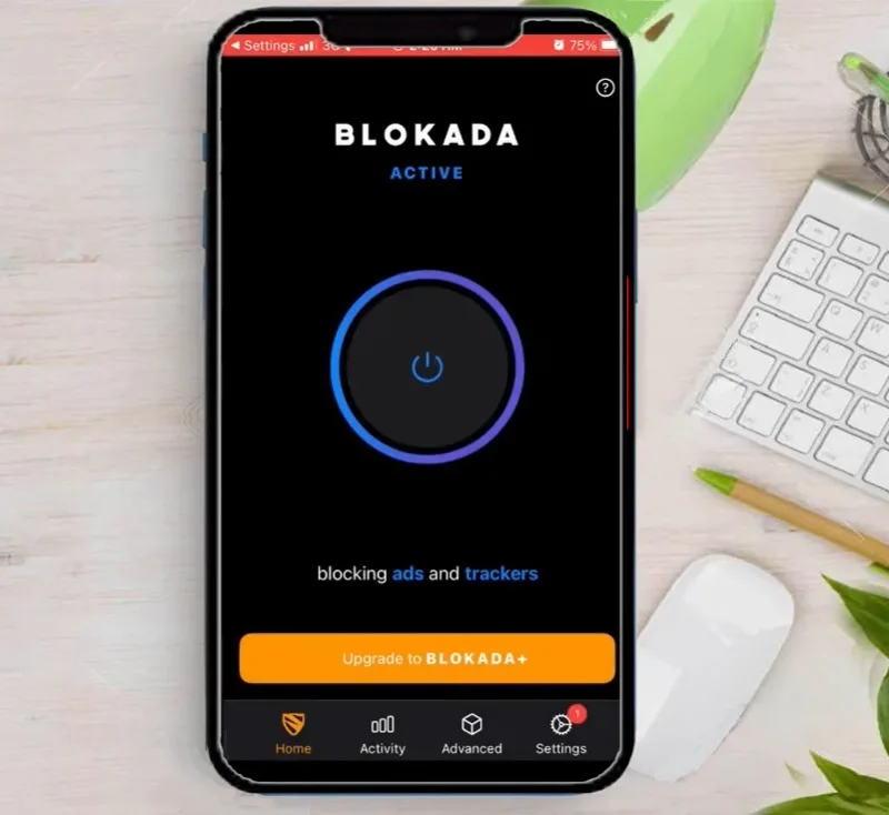 استفاده از برنامه Blokada در آیفون