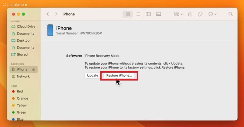 Restore iPhone در نرم افزار Finder برای دانگرید iOS 18