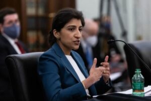 لینا خان رئیس جدید سازمان FTC