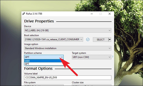 آموزش کامل ساخت ویندوز 11 بوتیبل برای نصب روی فلش USB
