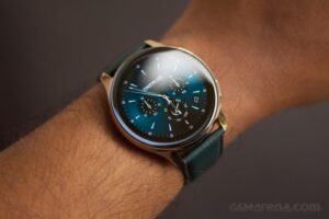 بررسی ساعت هوشمند OnePlus Watch Cobalt