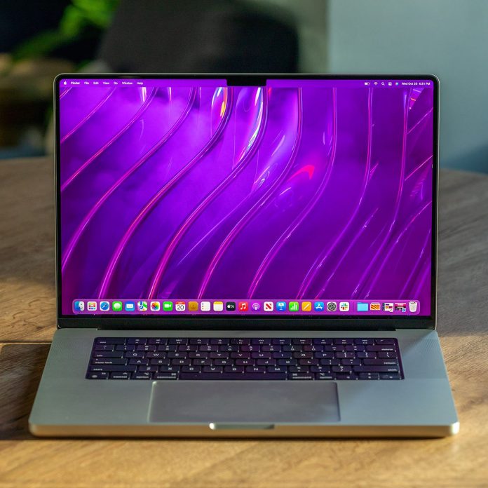 فراموشی اپل درباره ناسازگاری برنامه‌های macOS با ناچ نمایشگر مک بوک پرو