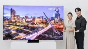 بزرگترین تلویزیون 8K سامسونگ با قیمت 2 میلیارد تومانی معرفی شد!