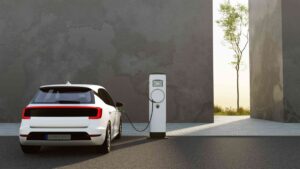 افزایش 50 درصدی فروش خودرو برقی در نیمسال نخست 2023