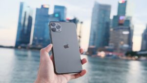 لیست قیمت گوشی های آیفون امروز 27 آبان 1402