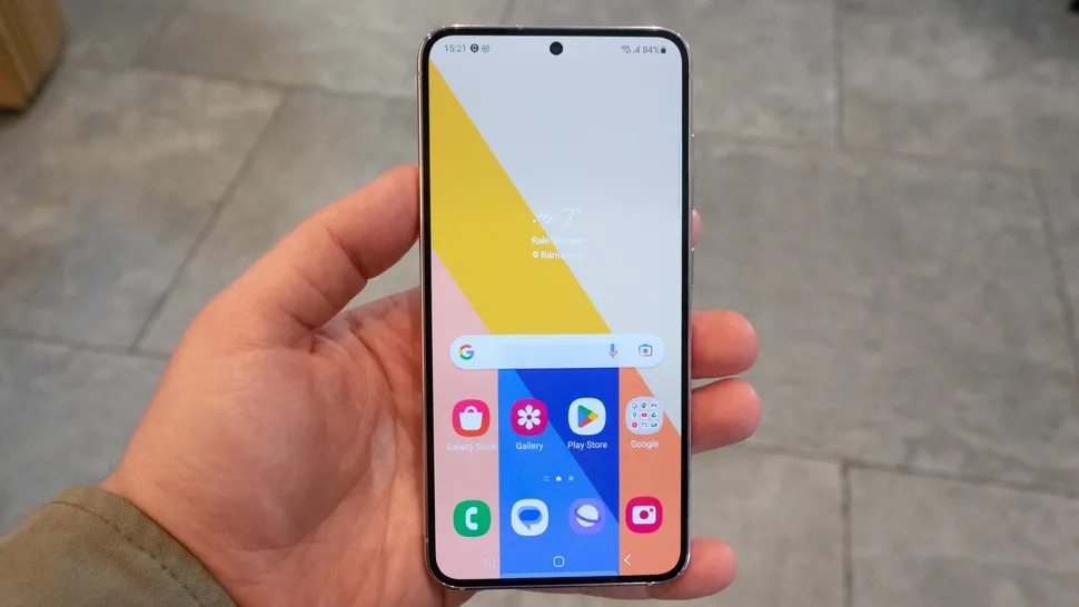 مقایسه آیفون 15 با گلکسی S23