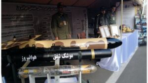 موشک شفق توسط ارتش ایران رونمایی شد؛ [+جزئیات و قابلیت های موشک شفق]