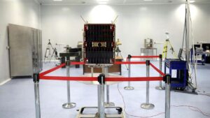 ساخت ماهواره های ترکیبی در ایران