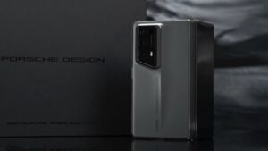 گوشی پورشه دیزاین V2 RSR آنر با بیشترین لوازم جانبی عرضه می‌شود