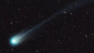 دنباله دار شیطان سه برابر بزرگتر از کوه اورست به زودی از مدار زمین عبور می‌کند