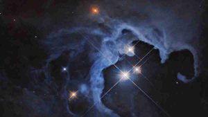 تلسکوپ فضایی هابل ناسا تصویری جدید از سه ستاره درخشان منتشر کرد
