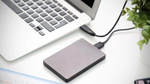 بهترین هارد اکسترنال ؛ راهنمای خرید هارد SSD و HDD اکسترنال در بازار ایران