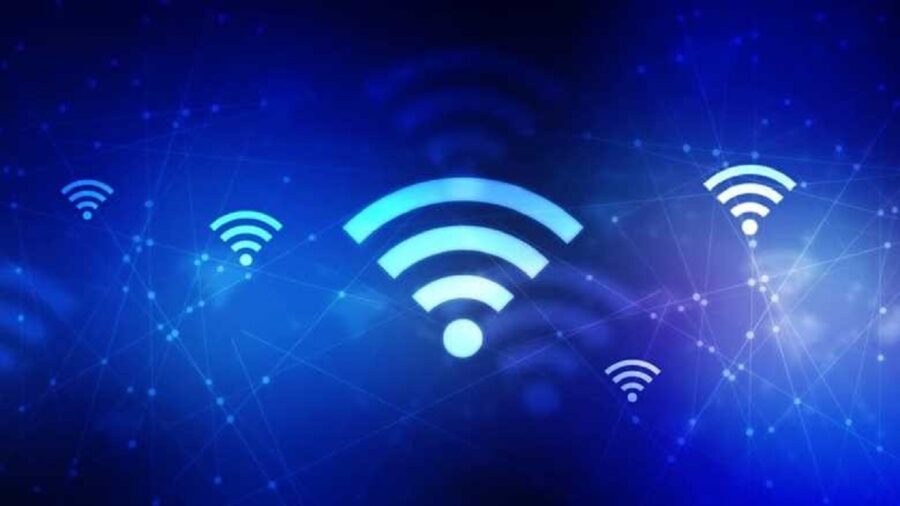 وعده بهبود اینترنت و حمل‌ونقل تا ۱۴۰۴ در نشست کمیسیون عمران مجلس