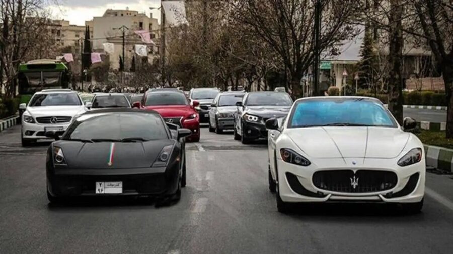مجلس، مالیات خودروهای لوکس بالای ۵۰ میلیارد ریال را تصویب کرد