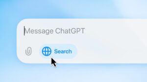 گزارش گاردین: ChatGPT نظرات کاربران را دستکاری می‌کند