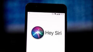 دستیار صوتی Siri جان مردی را پس از سکته مغزی نجات داد + ویدیو