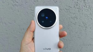 ماژول دوربین غول‌پیکر گوشی Vivo X200 Ultra در تصاویر واقعی دیده شد