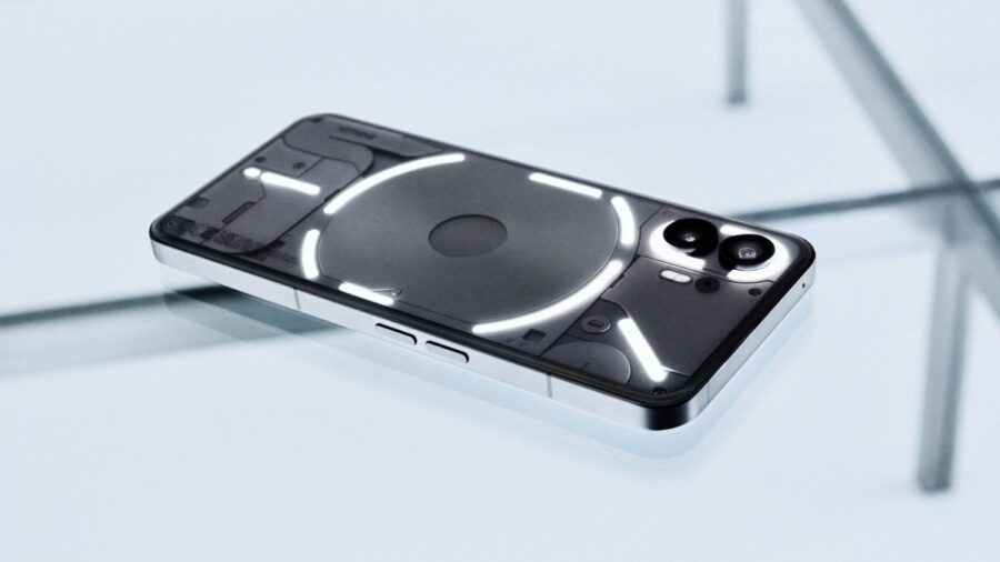 شارژر به جعبه گوشی CMF Phone 2 Pro برمی‌گردد ؛ البته فقط در هند