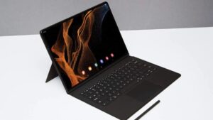 تجربه‌ای تازه با تبلت Galaxy Tab S8 با به‌روزرسانی One UI 7