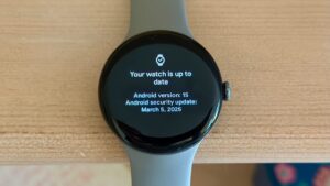 به‌روزرسانی سیستم عامل Wear OS به شما در مورد واچ‌فیس‌های پرمصرف هشدار می‌دهد