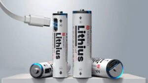 پورتورونیکس باطری‌های شارژی لیتھیوس سل را با درگاه USB-C در دو سایز AA و AAA عرضه کرد