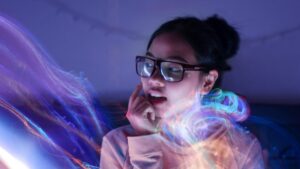 لنوو چشم‌انداز عینک‌های هوشمند هوش مصنوعی روزمره را در CES 2026 به‌نمایش گذاشت